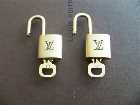 louis vuitton markers|louis vuitton padlock size.